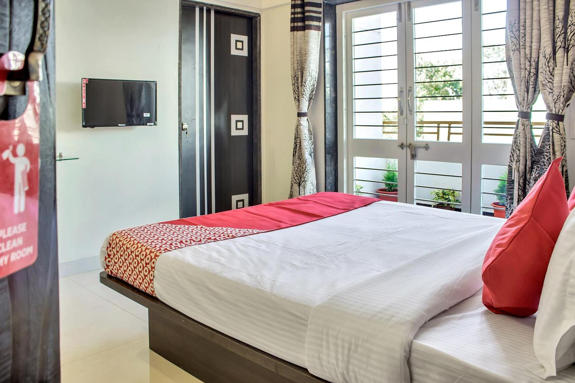 Hotel O Homes Vardhan House 2 Dapuri Luaran gambar